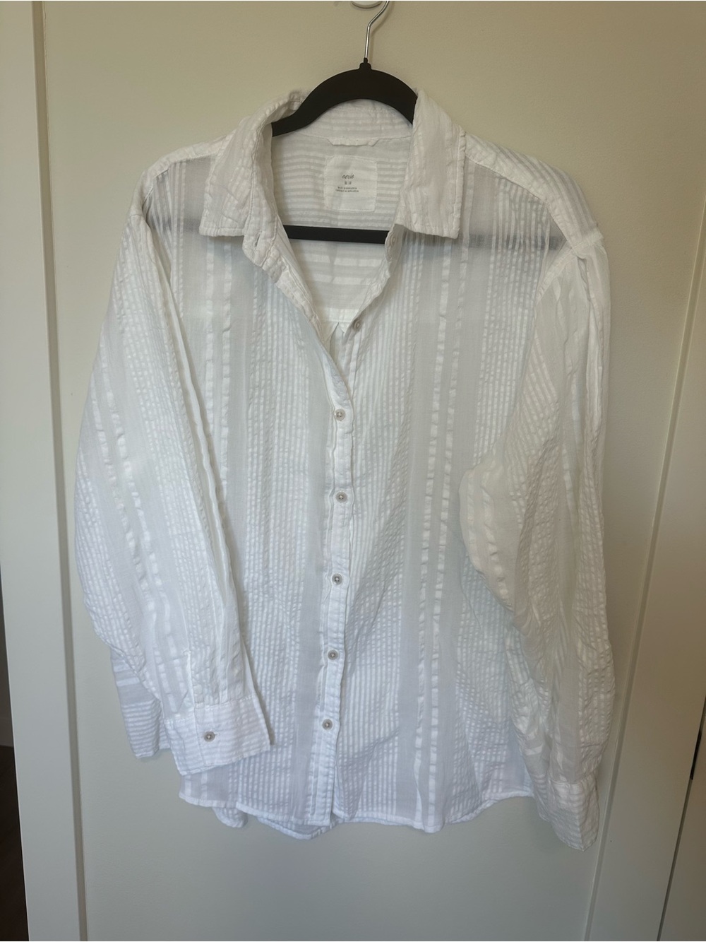 Aerie Lightweight White Button-Up Shirt 100% Cotton